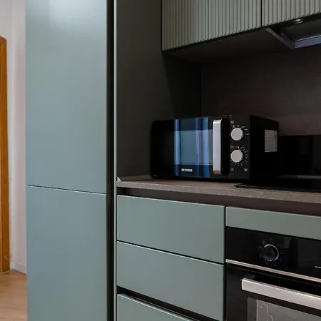 Apartment Number 19